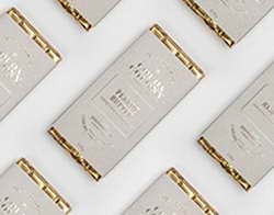 Клэбо взял 9-е золото, Петросян прилетела в Милан, историческая победа Италии в биатлоне и другие олимпийские новости